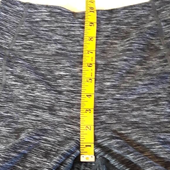Victoria's Secret Sz S Gray Highrise Cropped Pockets Logo Spell out Leggings - Picture 11 of 11